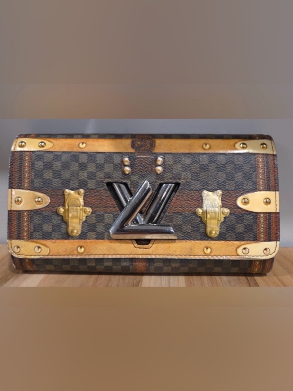 Louis Vuitton RARE Portefeuille Sarah Twist Damier Ltd Ed Wallet COA